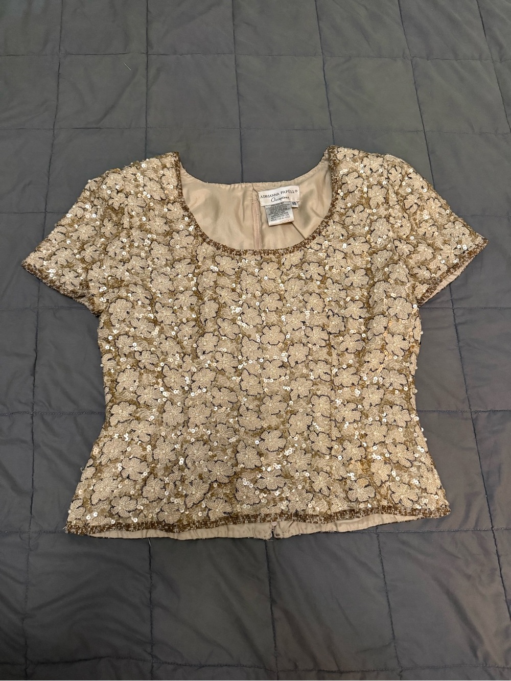 Vintage Adrianna Papell gold sequin top beaded Size: 10 #glamour #party #sequins